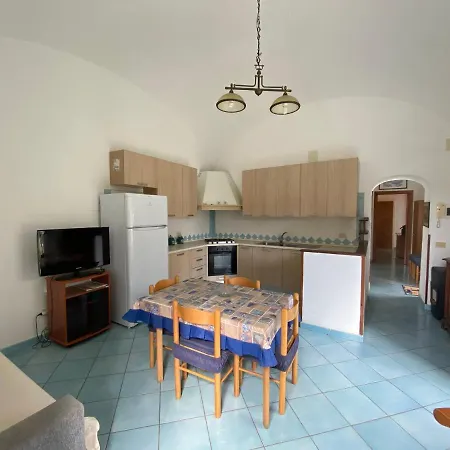 Casa Ferrandino فندق